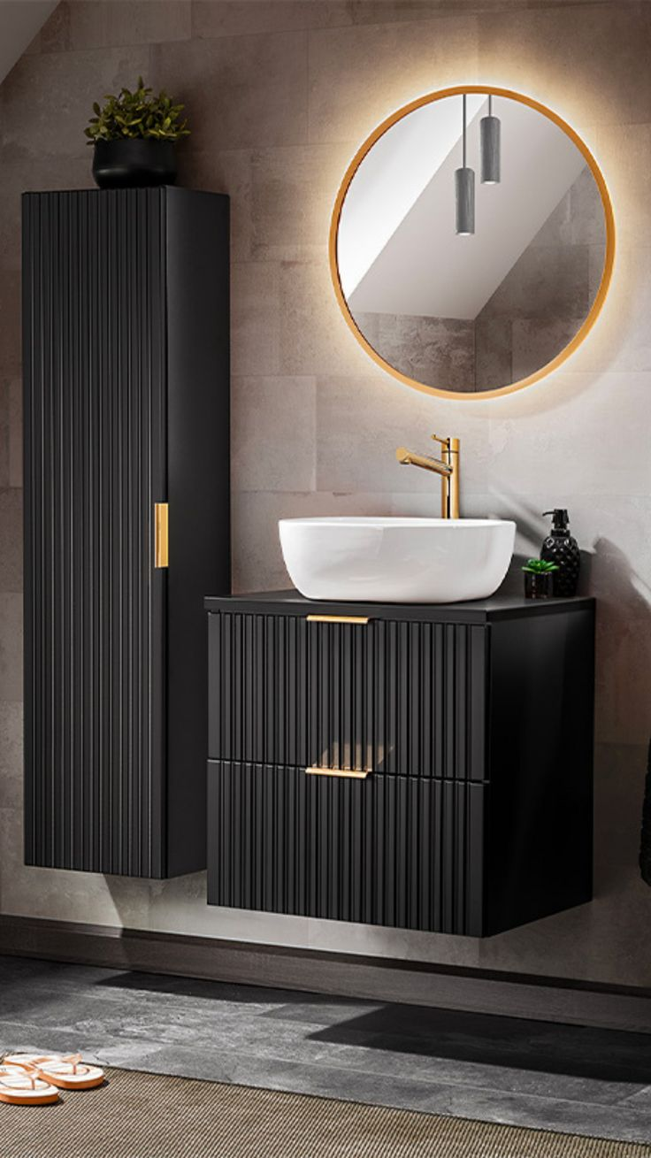 Nouvelle Collection – ADEL BLACK
